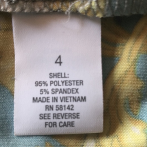 Roz & Ali Printed Maxi Dress with attached gold chain belt Sz 4 - Picture 14 of 15